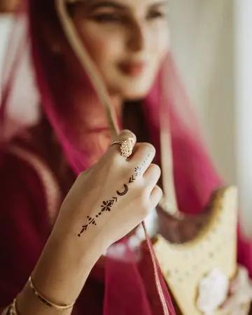 سنسي ملصق حناء (نقشة)