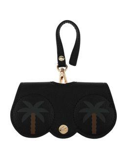 مشكاة حافظة نظارة شمسية